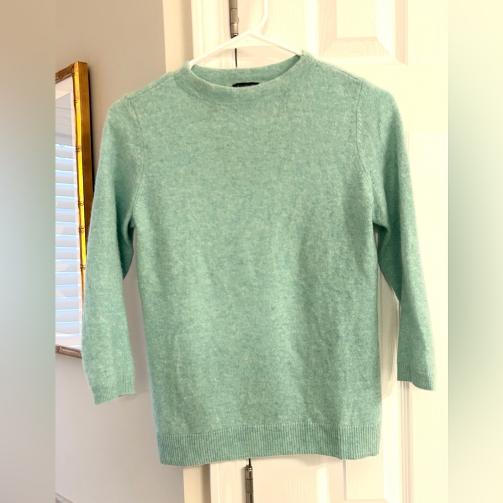 Talbots Mint Green Cashmere Mock Neck Sweater